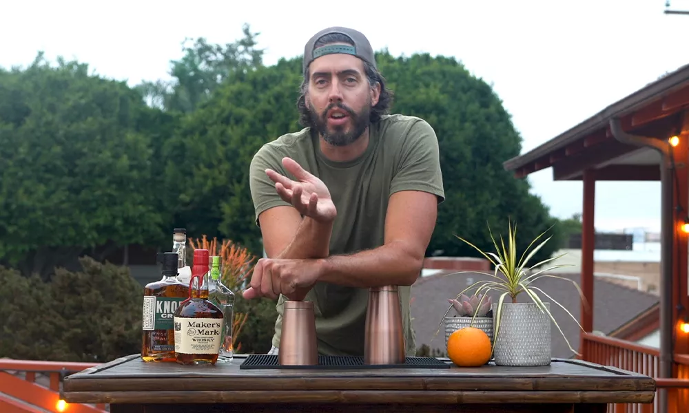 Do I Need to Garnish My Cocktails?