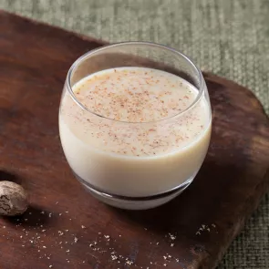 Glass of Yule Nog