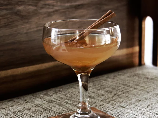 Pumpkin Bourbon Cider | The Cocktail Project