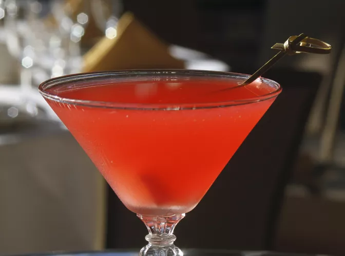 Cran-Apple Martini | The Cocktail Project