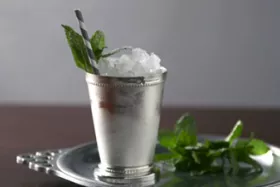 Thumbnail of a video explaining 'How To Make A Maker's Mark® Mint Julep'