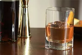 Thumbnail of a video which features Knob Creek® Old Fashioned recipe.
