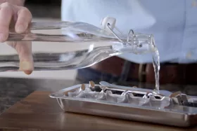 Thumbnail of a video - explaining 'Easy Ice'