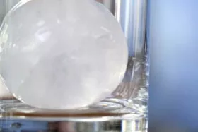 Thumbnail of a video explaining "Easy Ice" in bartending 101.