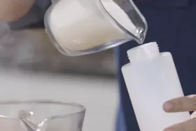 Thumbnail of a video - explaining 'How to create a simple syrup'