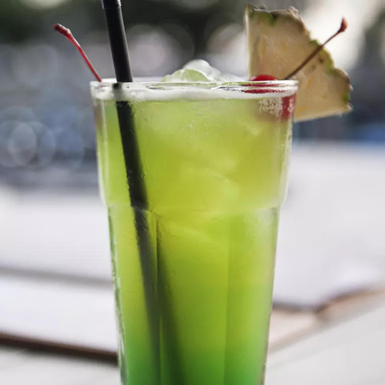 Midori Splice Cocktail | Midori Pineapple Juice Coconut Rum Recipe