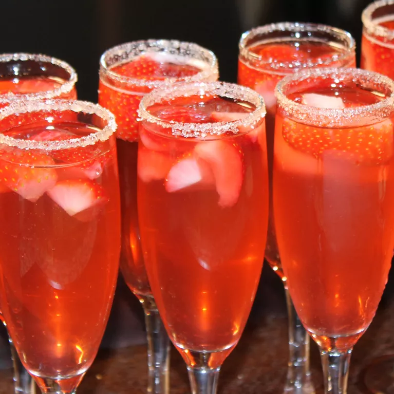Sauza® Strawberry Sparkler | The Cocktail Project
